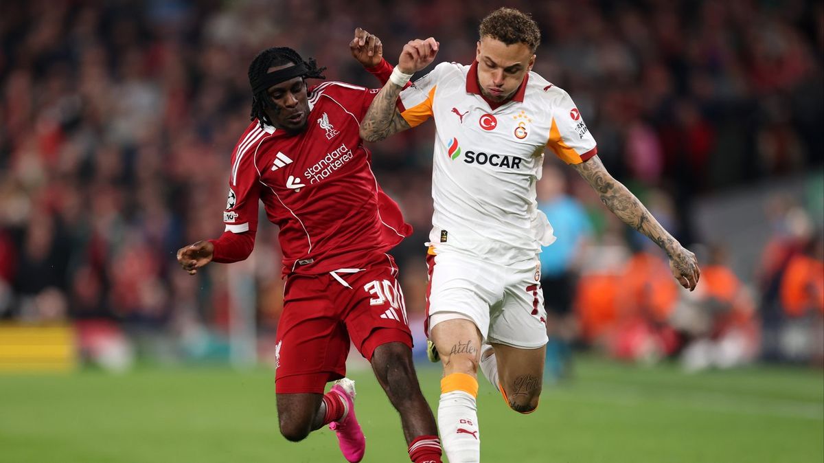 Jeremie Frimpong reveals what he saw when he checked on Noa Lang's horrific injury