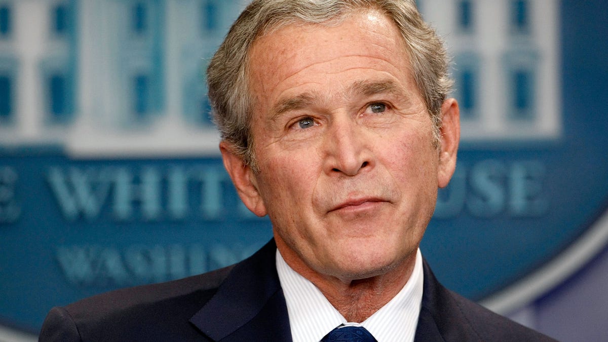 Former President George W. Bush will be invited to the opening of Obama Presidential Center.