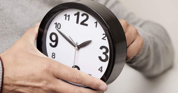 B.C. to adopt permanent daylight saving time, after springing forward one more time
