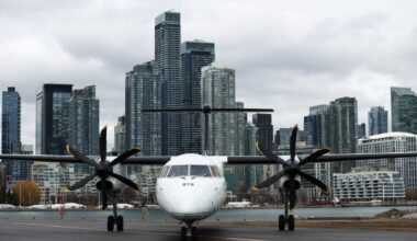 LaGuardia collision offers Doug Ford a cautionary tale about expanding Toronto’s Billy Bishop Airport
