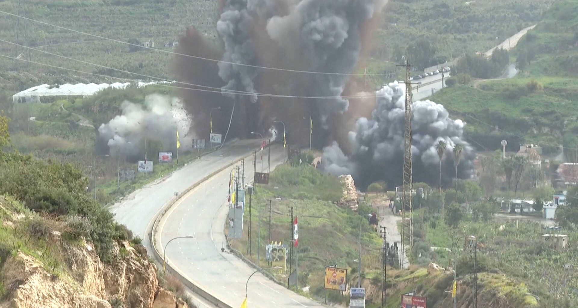 Israel Strikes Main Bridge in Southern Lebanon, Ordering Demolitions of Homes Near Border