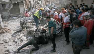 Iran dismisses idea of negotiating with U.S.