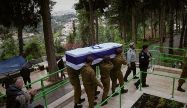 Israel's Netanyahu plans to extend military service amid army personnel shortage