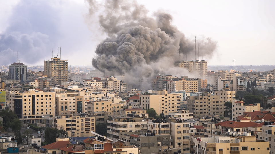 Israel & Hamas in the Gaza Information War
