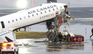 Two pilots flying Air Canada jet killed in crash at LaGuardia Airport - CTV News