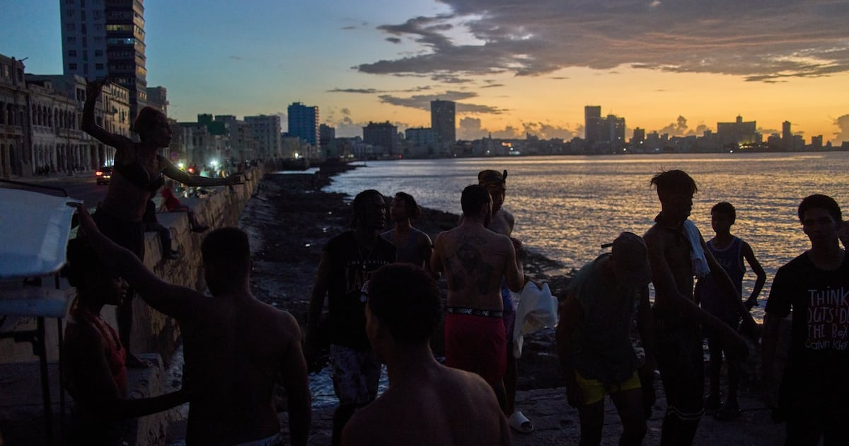 Trade with Cuba collapses as Trump escalates pressure on Communist Party leadership - CTV News
