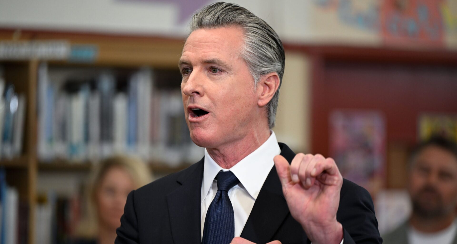 DOJ Probes Men in Women's Prisons in 2 States