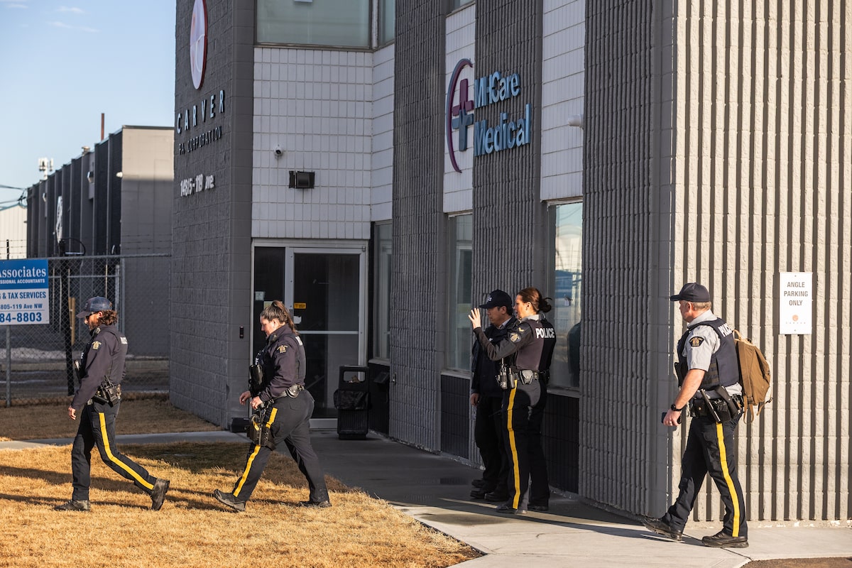 Police search offices of Sam Mraiche-owned firm as part of Alberta procurement probe