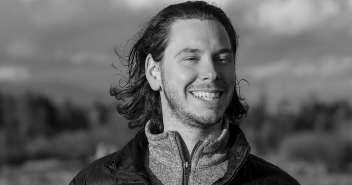 Pilots killed in plane crash at N.Y.’s LaGuardia Airport identified - CTV News