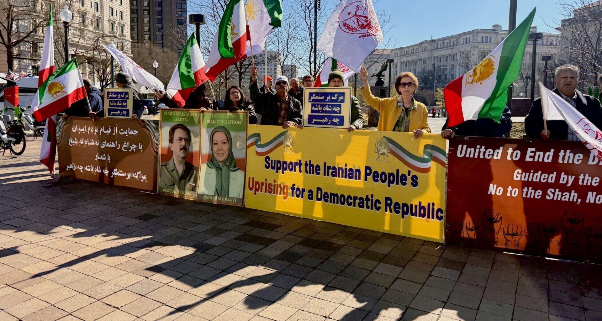 Mixed reactions on the National Mall as US, Israel strike Iran