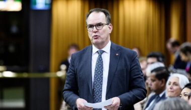 Federal Liberal government has proposed a debate on Iran war, House leader says