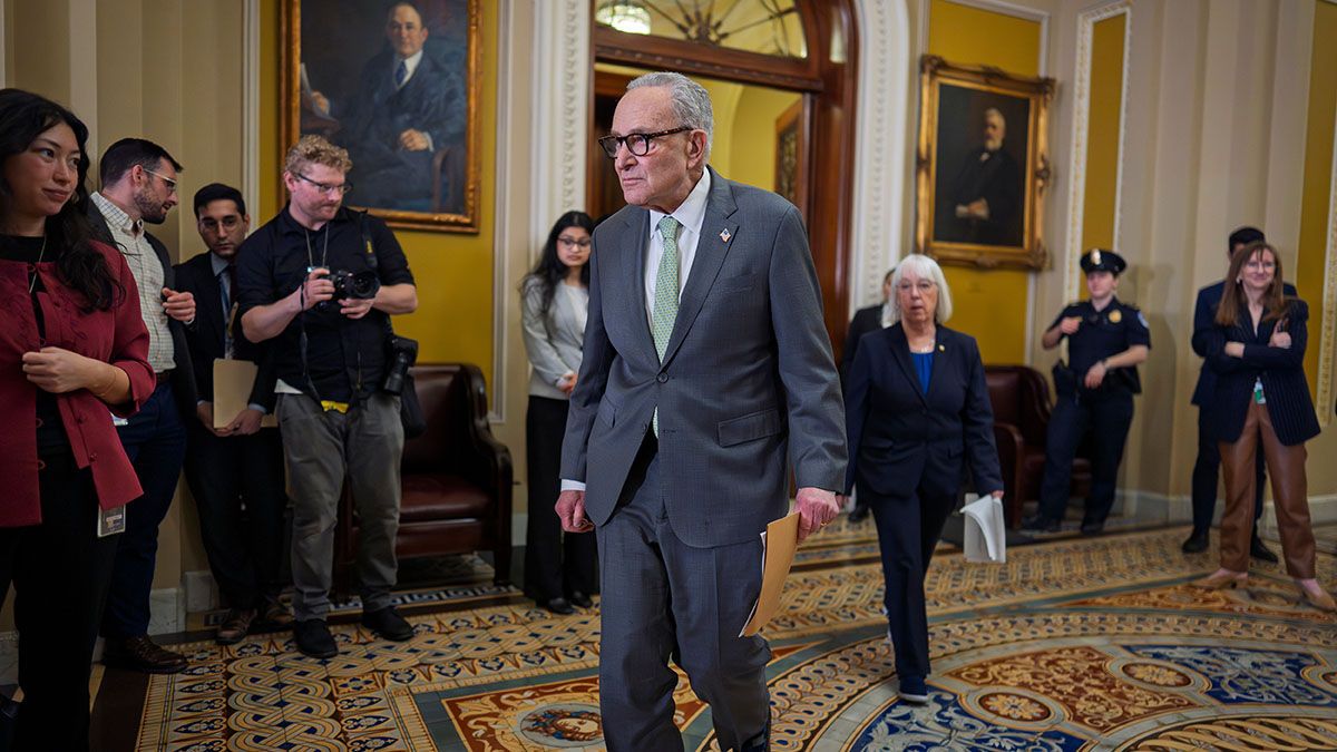 Senators clash over an Iran war resolution as Congress’ first vote on the conflict draws near – NBC4 Washington