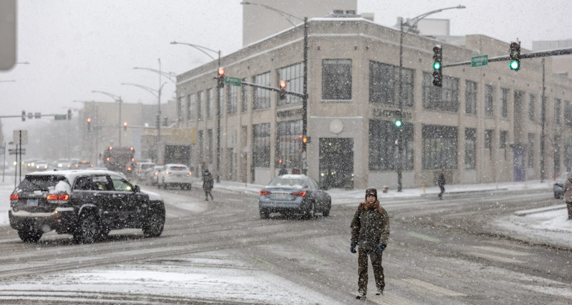 Chicago Prepares For 'Weather Whiplash' — Warmth, Snow, Then Bitter Cold