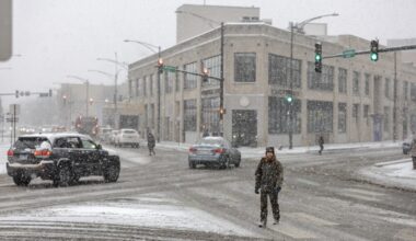 Chicago Prepares For 'Weather Whiplash' — Warmth, Snow, Then Bitter Cold