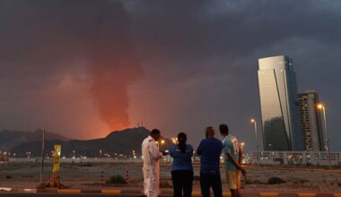 Iranian strategist: no ceasefire on our agenda