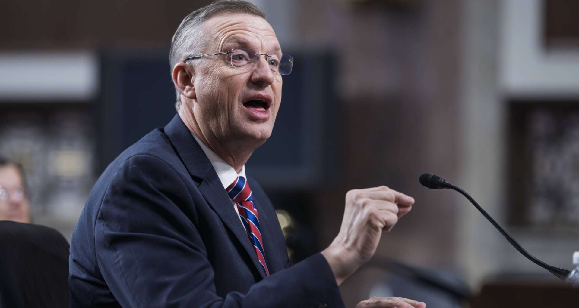 VA re-terminates AFGE contract for 300K employees, despite court order to restore it