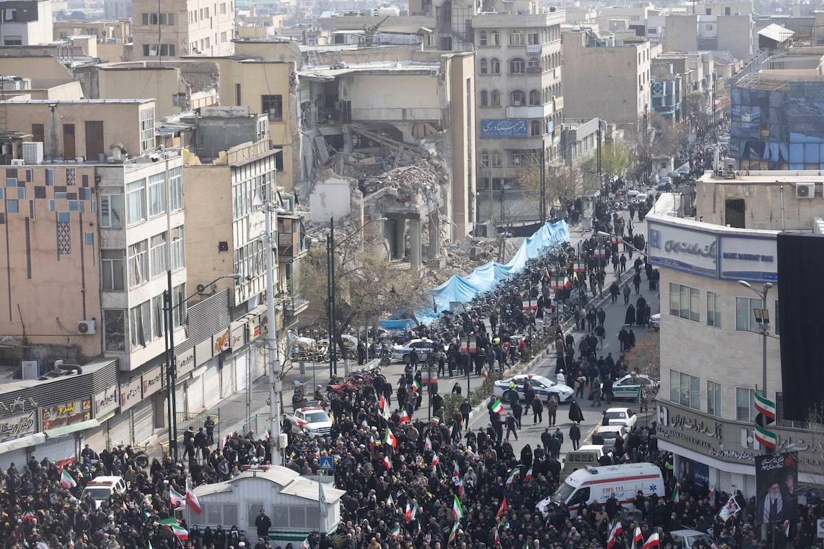 Iran targets Dubai airport, commercial ships as U.S.-Israeli air strikes intensify