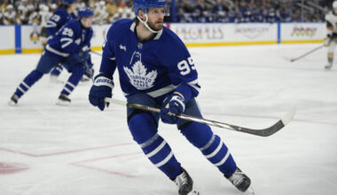 Maple Leafs Scratch Multiple Players – Pro Hockey Rumors