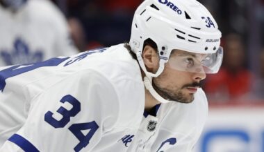 Maple Leafs face biggest question under pall of injury: Will Auston Matthews stay?