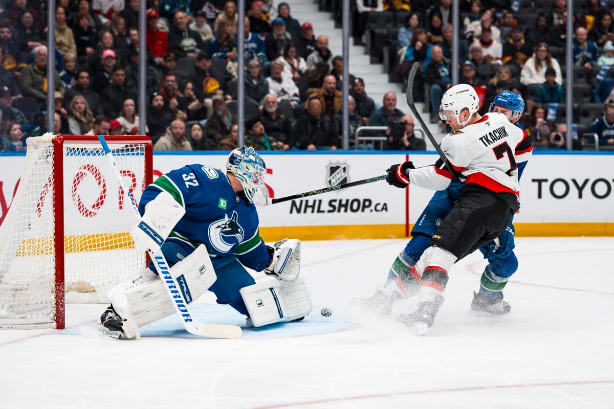 Canucks keep stranglehold on last place with gutsy 2-0 loss to Senators