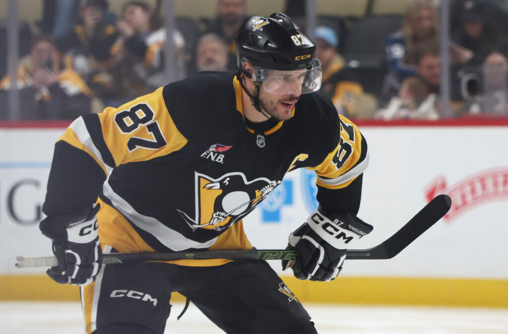 Sidney Crosby Leaves Game With Apparent Lower-Body Injury – Pro Hockey Rumors