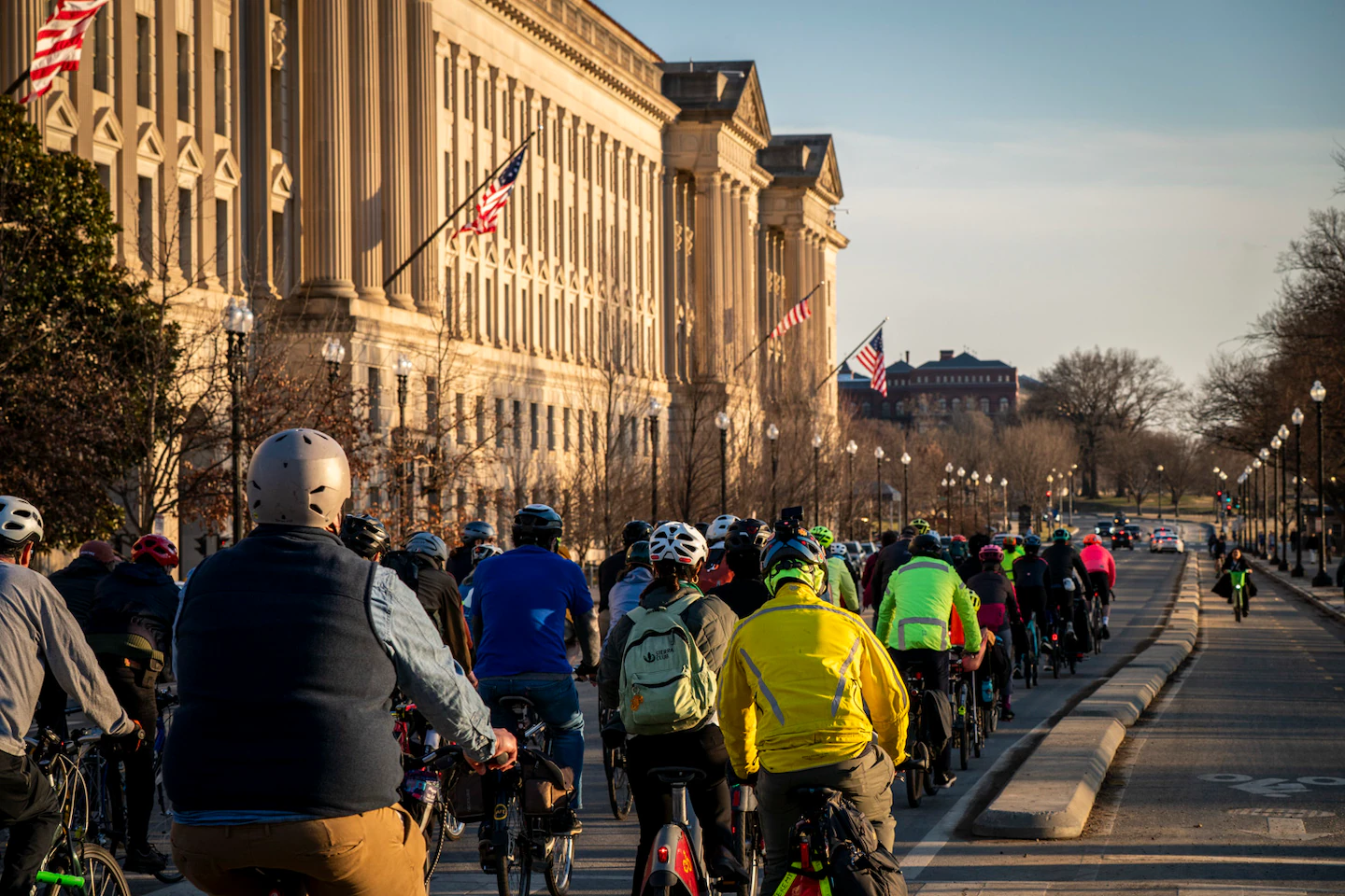 Bike lanes that greatly reduced crashes on National Mall set for removal
