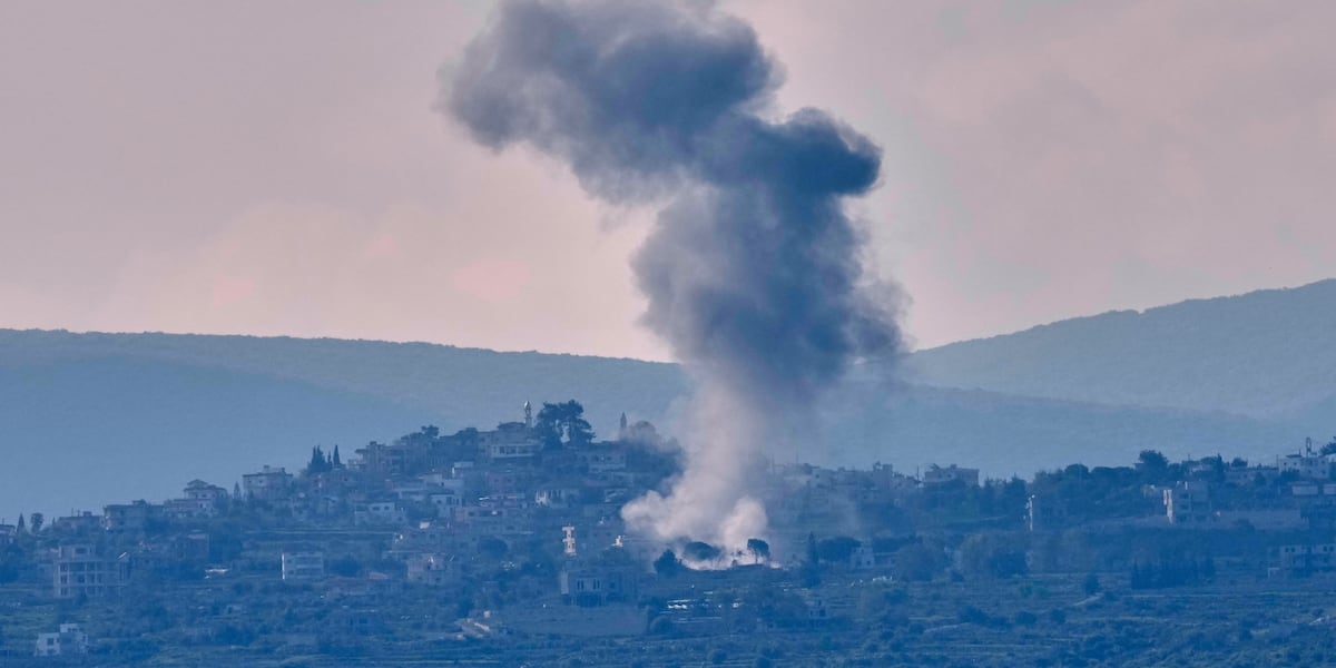 Iran and the US harden their positions as Tehran keeps its grip on the Strait of Hormuz