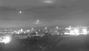 Videos show wave of missiles fired from Lebanon to Israel | Israel attacks Lebanon