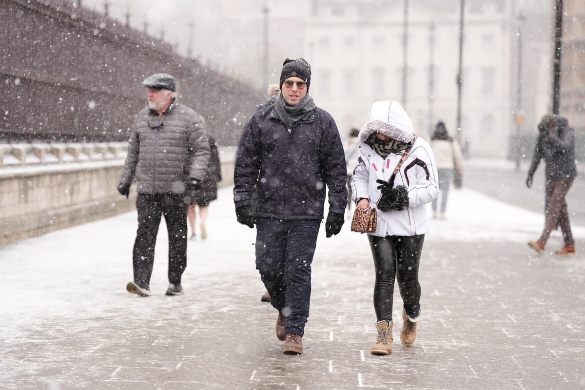 Hailstones and lightning hit London as capital plunges into sudden cold snap - London Evening Standard