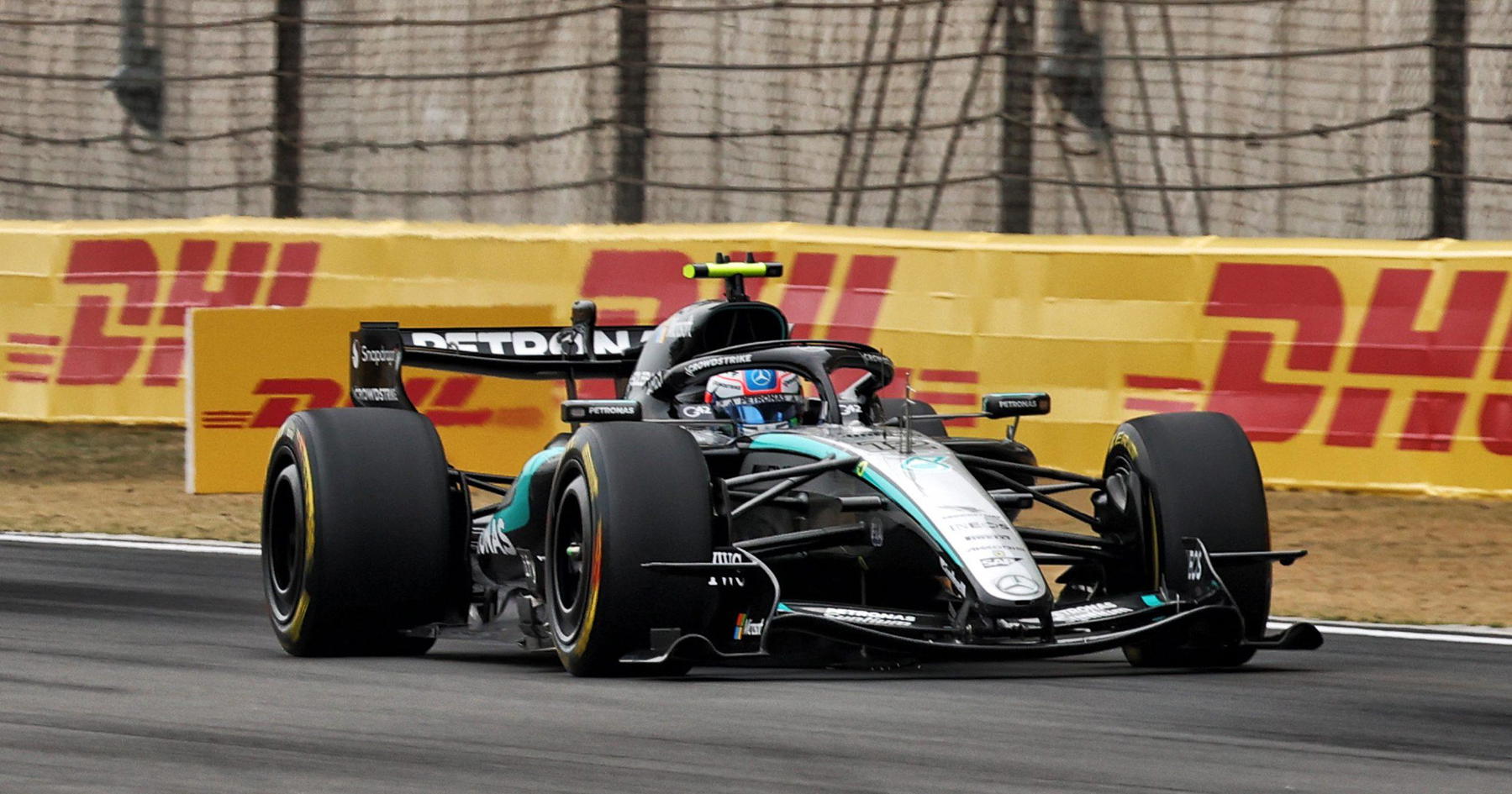 Mercedes make front wing adjustment after FIA talks