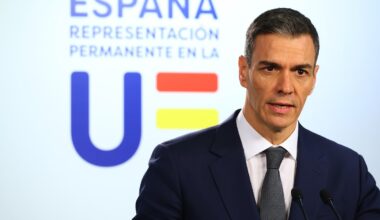 Trump says U.S. will cut off all trade with Spain