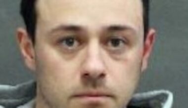 Toronto man accused of fraudulently renting 2 condos