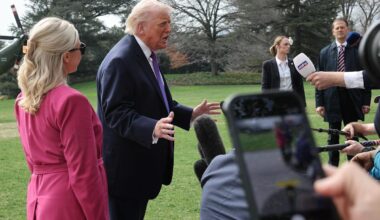 Trump Touts Oil Supply Moves, Vows to Finish the Job in Iran