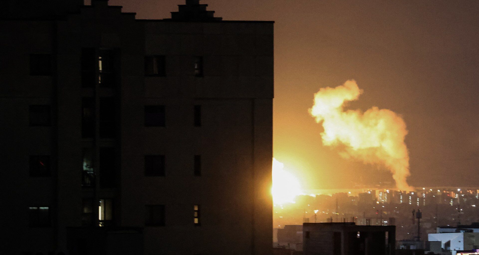 US and Israel attacking Iran at ‘record pace’, war monitor says | Israel-Iran conflict News