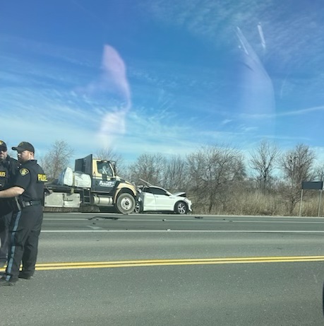Hwy 3 in Leamington reopens following serious crash