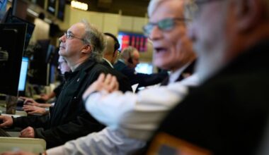 Stocks recoup some losses but close lower as Middle East conflict stirs up volatility