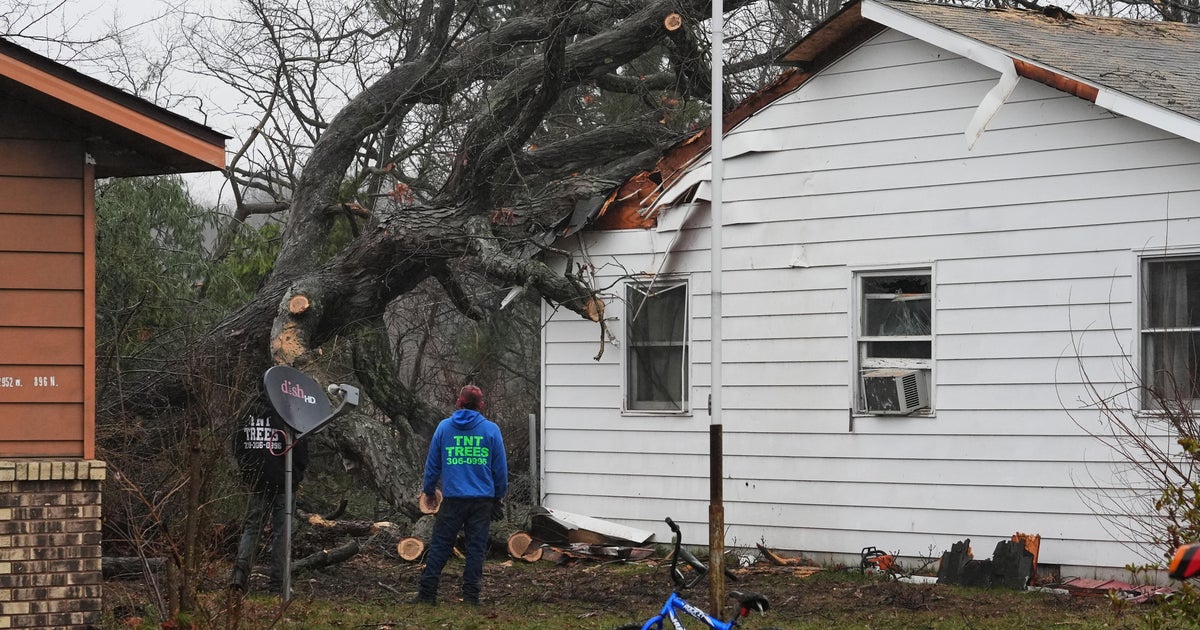 Tornadoes tear through Midwest, killing elderly couple in Indiana home