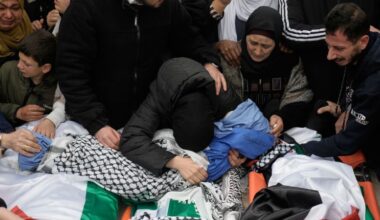 Israeli forces shoot and kill 4 members of Palestinian family, officials say, after opening fire on car in West Bank