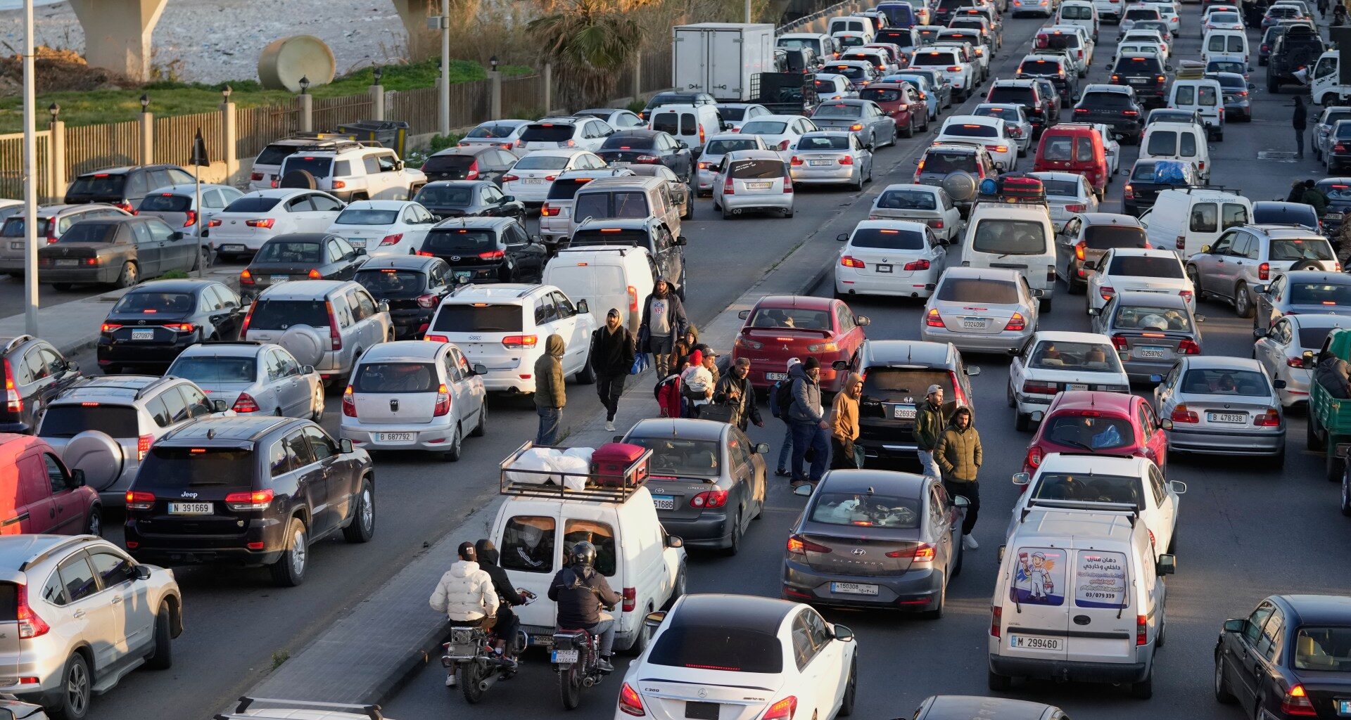 Israeli attacks, threats fuel mass displacement crisis in southern Lebanon | Israel-Iran conflict News