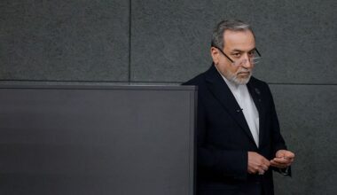 Iran Ready for U.S. Ground Invasion: FM
