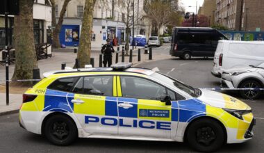 Man, 26, shot dead in car near Euston as gunman flees on bike - London Evening Standard