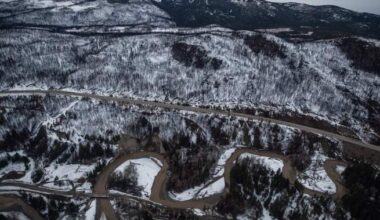 Old Man Winter wallops B.C.’s Mainland/Southwest region, major highway closed