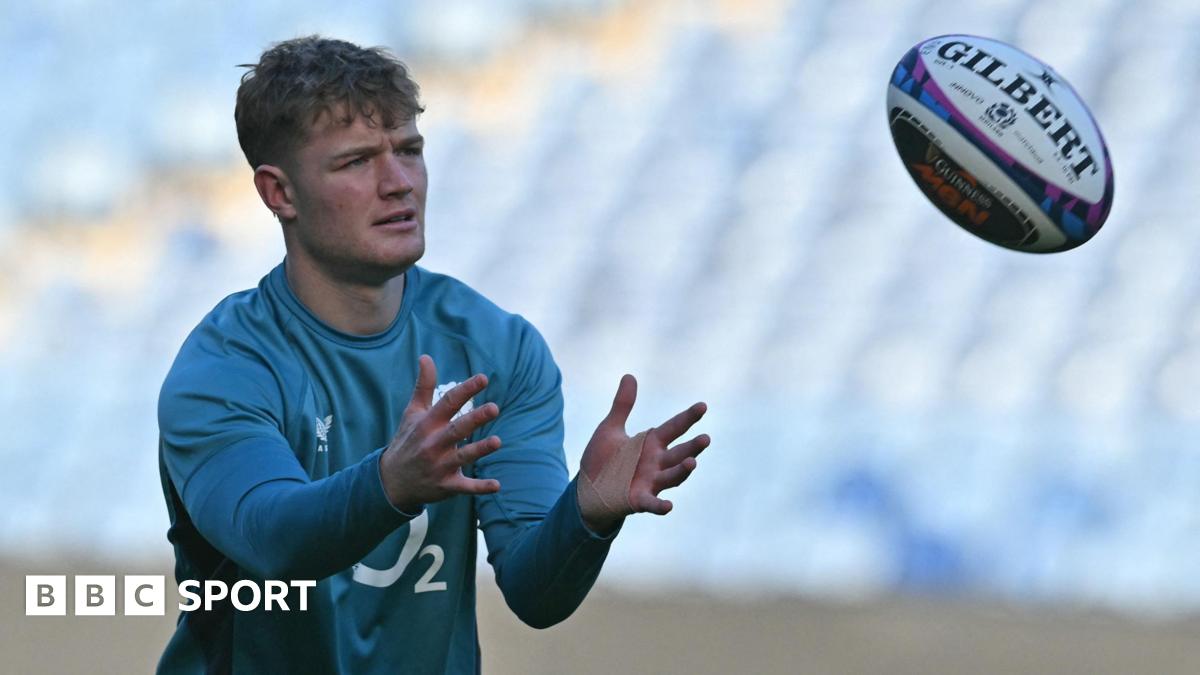 England Six Nations team announcement: Fin Smith starts in new England backline