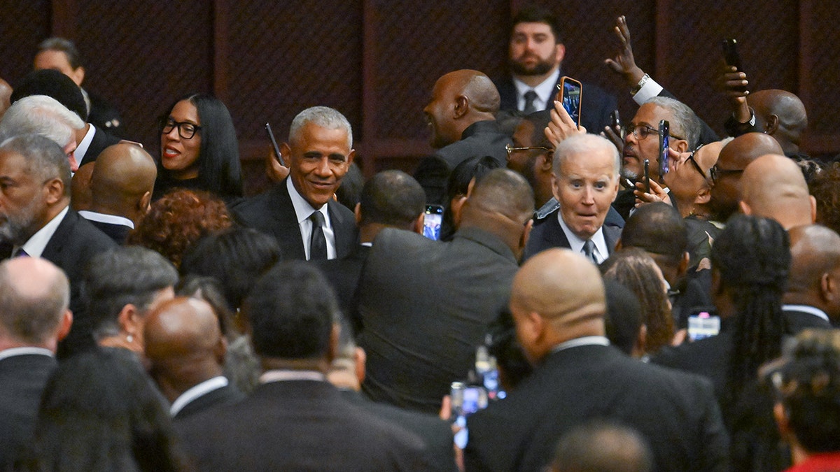 Barack Obama and Joe Biden at Reverend Jesse L. Jackson's funeral