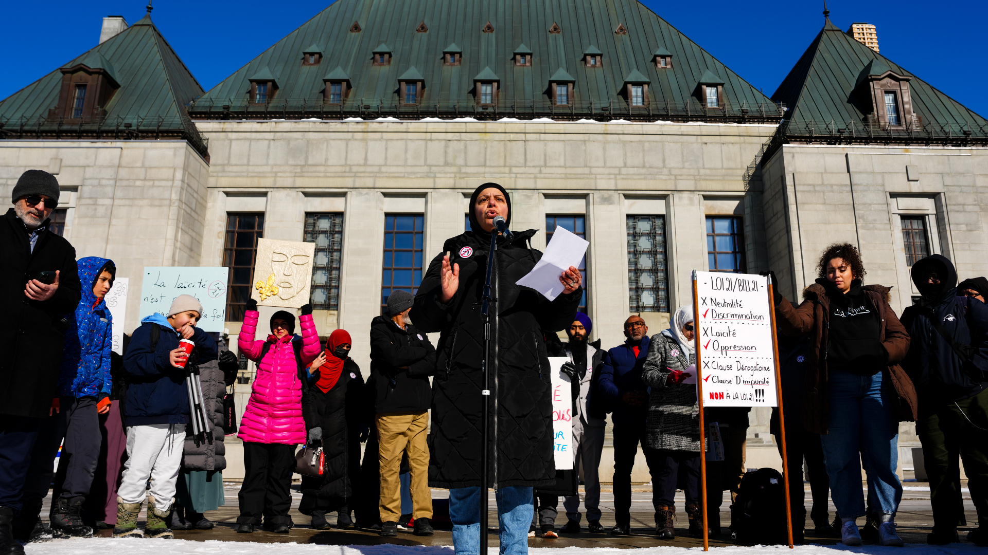 Click to play video: 'Supreme Court hears arguments to overturn Quebec’s Bill 21'