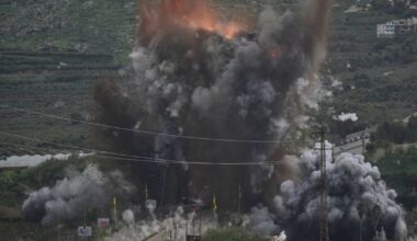 Iran threatens to lay mines and target Gulf energy as Trump’s deadline nears :: WRAL.com