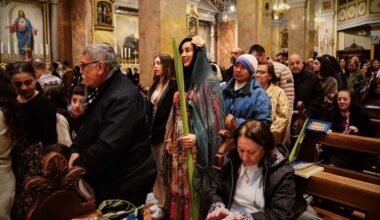 Israeli police prevent Catholics from Palm Sunday Mass