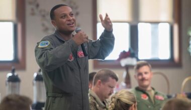 Columbus high school graduate among 6 crew members killed in Iraq plane crash