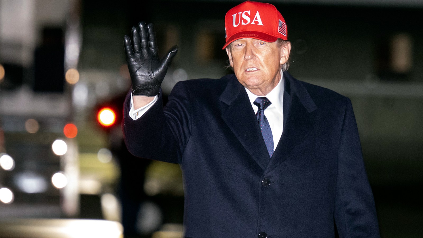 Trump's Iran War Media Blitz Only Raises More Questions