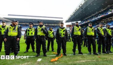 Police separate fans at Ibrox